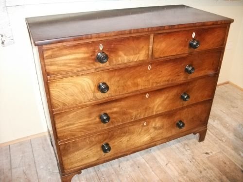 Regency Mahogany Chest of Drawers
