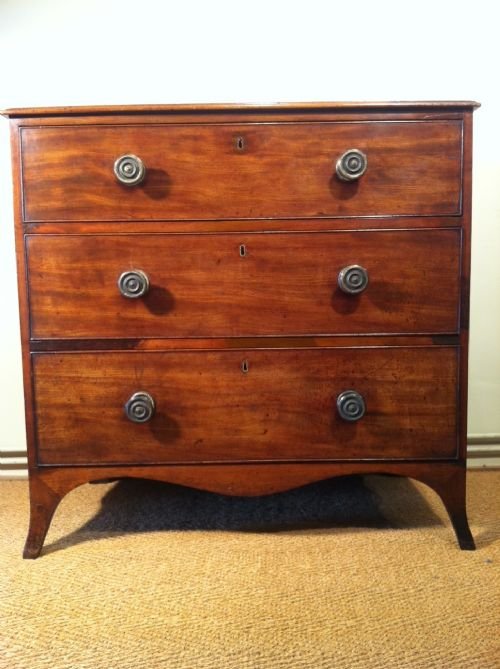A Small Regency Mahogany Chest of 3 Long Drawers with Brass Knob Handles C 1810