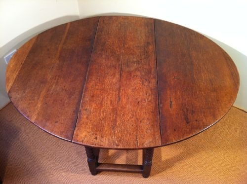 fig 1. A large Queen Anne oak gateleg table c 1710 