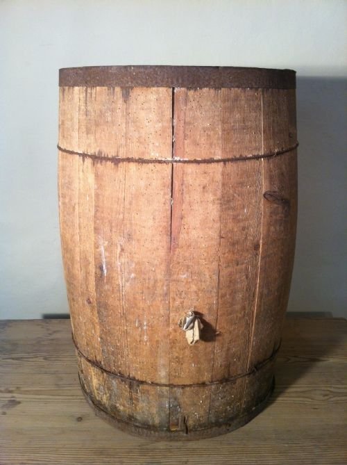 fig 1. A Victorian iron and pine coopered barrel late 19th c