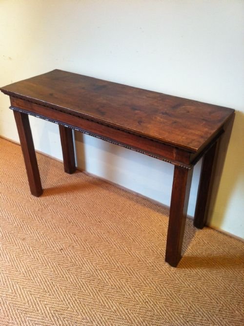 fig 1. A Chippendale period provincial mahogany serving table c1770