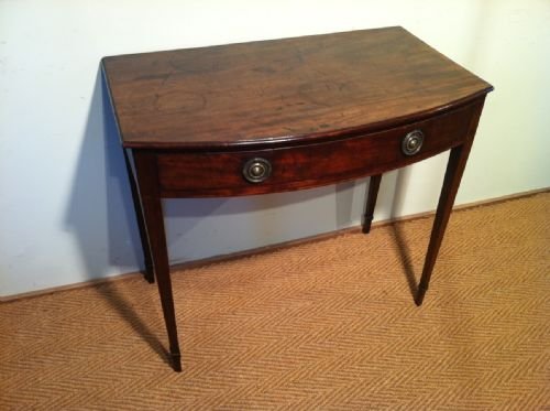 A Sheraton Period Mahogany Bowfront Side Table C1790