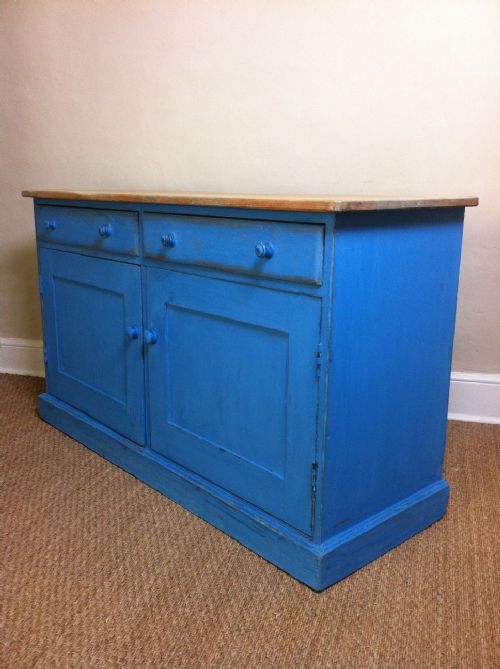 fig 1. A Victorian painted pine dresser c 1890