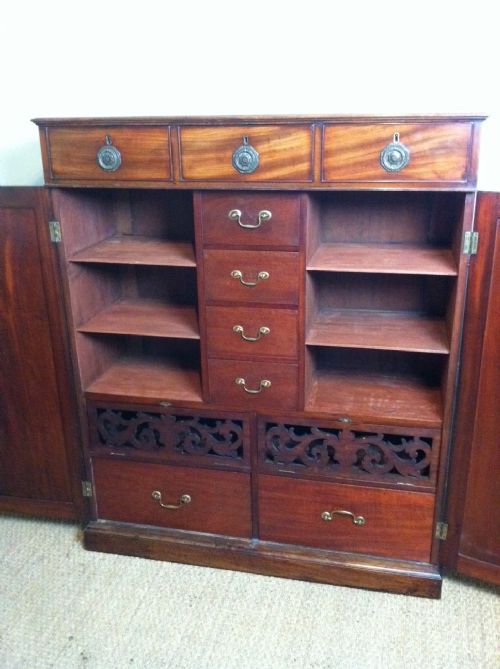 fig 1. A George 111 mahogany estate cabinet c 1790