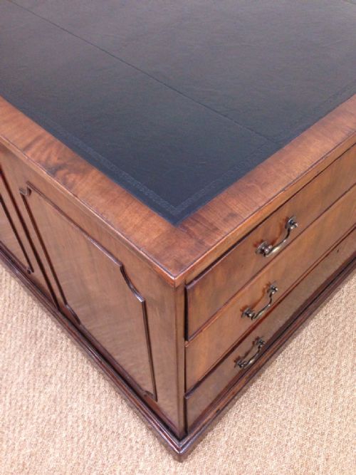 fig 2. A George 111 mahogany partners desk dated 1782