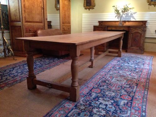 A Large Arts and Crafts Oak Refectory Table C 1910