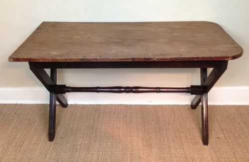 fig 1. A mid 19 cent mahogany tavern table c 1860
