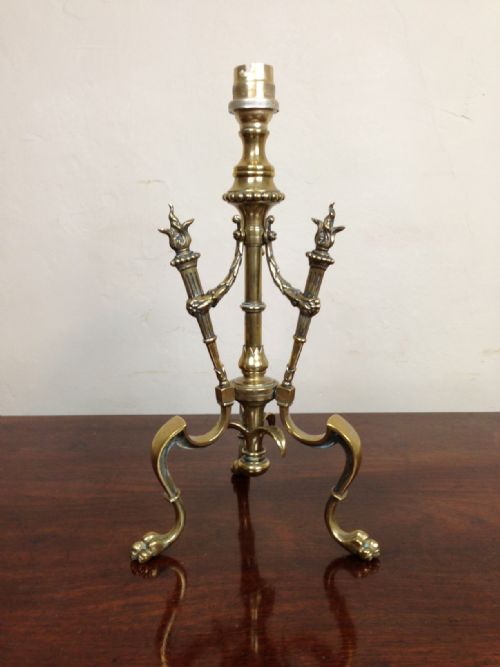 A Victorian Brass Pullman Type Table Lamp C 1900