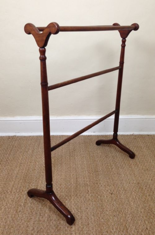 A William IV Mahogany  Towel Rail C 1835.