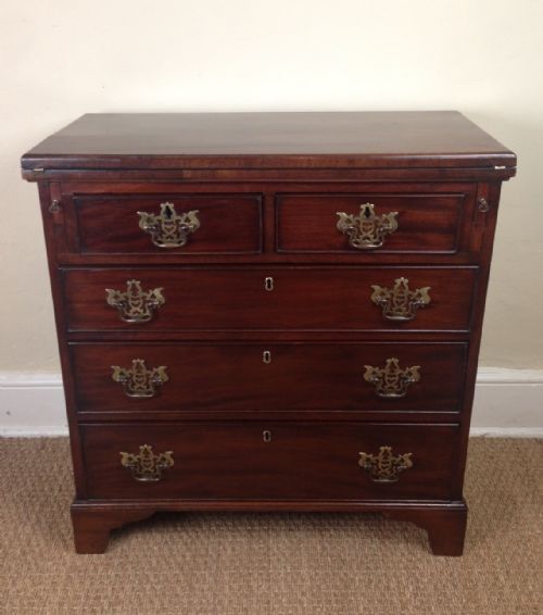 A Small Early George 111 Mahogany Batchelors Chest C 1770 with Adaptions.
