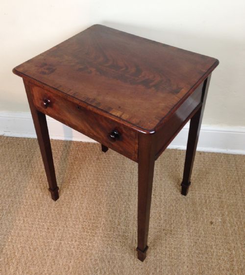 A George IV Mahogany Lamp Table C 1830 by Gillows of Lancaster