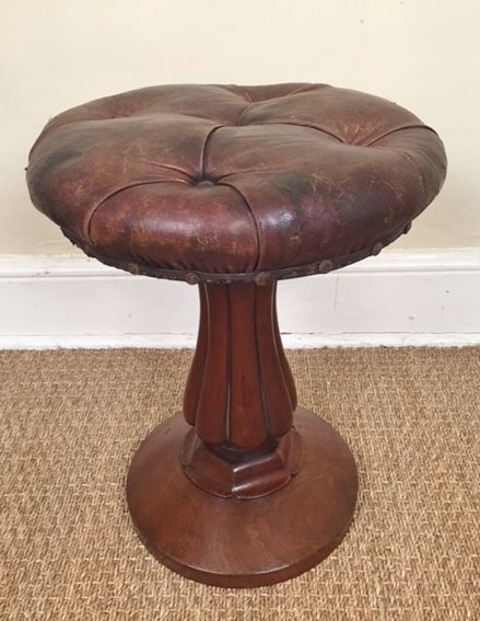 A William 1v Mahogany and Leather Piano Stool Circa 1835 Attributable to Gillows.