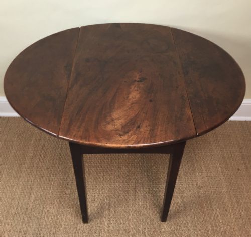 A Late 18th Century Mahogany Oval Drop Flap Table C 1780