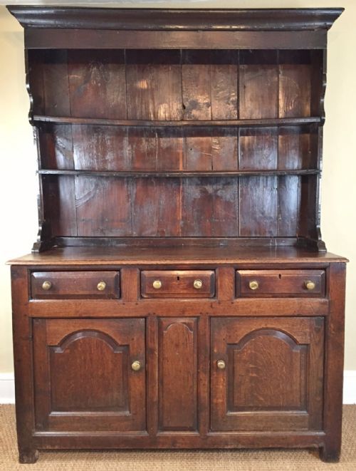An 18th Century North Wales Oak Dresser Circa 1760. Conway Valley.