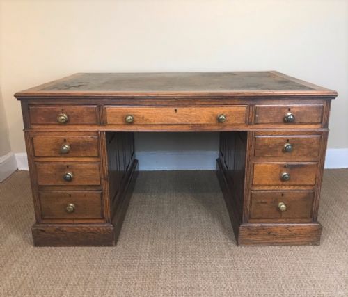 A Late Victorian Oak Partners Desk Circa 1900