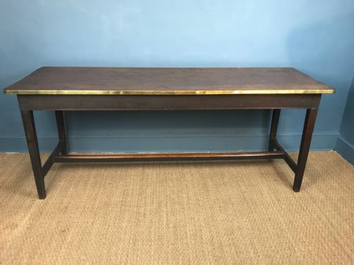 A Georgian Mahogany and Brass Banded Tavern Table Circa 1820