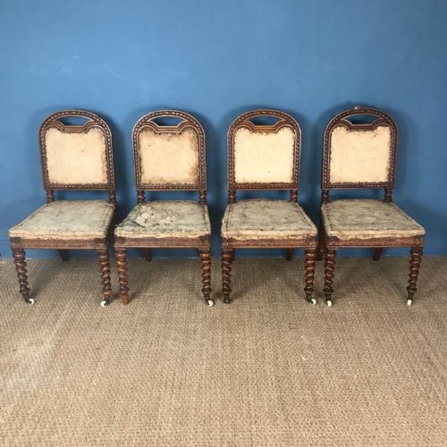 A Set of 4 Victorian Oak Side Chairs Attributed to Hindley and Sons Circa 1870