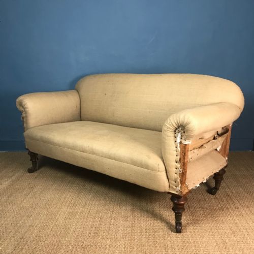A Victorian Walnut Sofa Circa 1880 in Excellent Condition.
