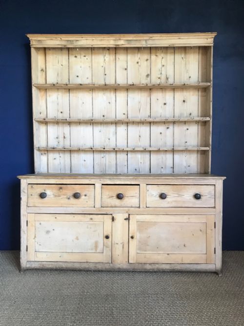 A Large Late Georgian Dorset Pine Country House Dresser Circa 1830