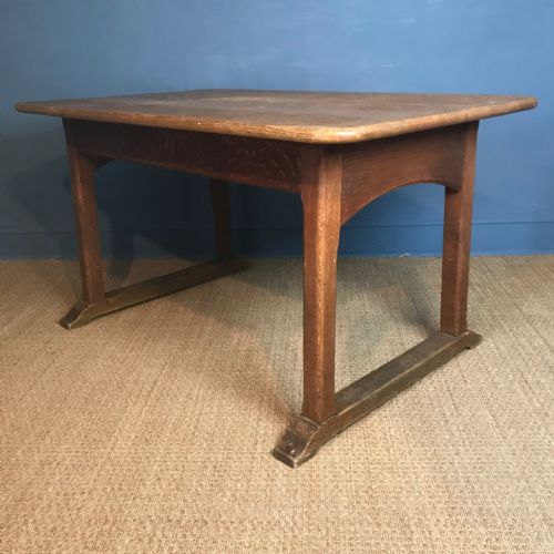 An Early Heals Letchworth Oak Table Circa 1904