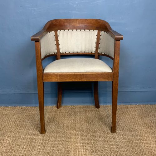 A Heals Oak Desk Chair Circa 1930