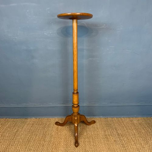 An Edwardian Oak Torchere Stand Circa 1910