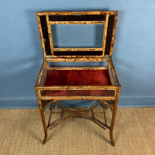 A LATE 19TH CENTURY BAMBOO AND LACQUER BIJOUTERIE TABLE C 1880 - ADDITIONAL PHOTO 4