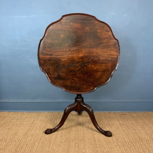 A Late George 11 Irish Mahogany Pie Crust Table Circa 1755