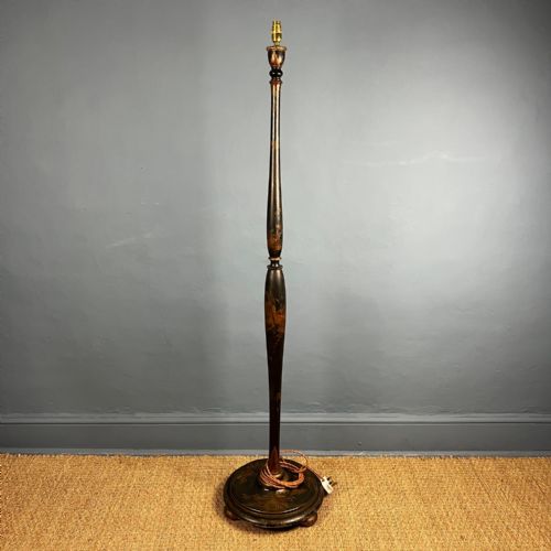 An Edwardian Chinoiserie Lacquer Standard Lamp Circa 1910.