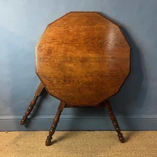 A DUTCH FRIESLAND OAK DODECAGONAL FOLDING TABLE CIRCA 1900 - ADDITIONAL PHOTO 2
