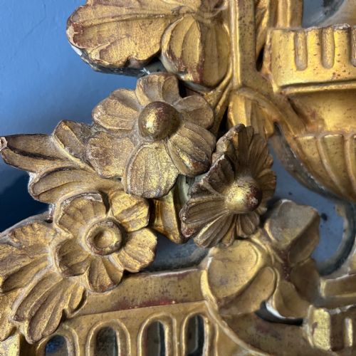 A LATE 18TH CENTURY FRENCH GILT WOOD WALL MIRROR CIRCA 1800 - ADDITIONAL PHOTO 3