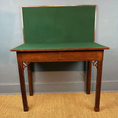 AN EARLY GEORGE 111 SOLID WALNUT CARD TABLE CIRCA 1770 - ADDITIONAL PHOTO 5