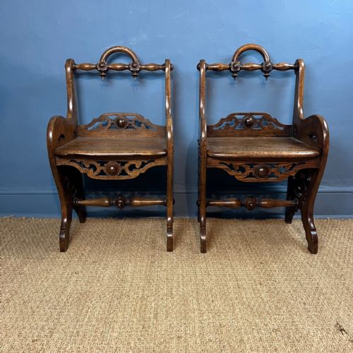 AN UNUSUAL PAIR OF MID 19TH C HALL CHAIRS CIRCA 1840 - ADDITIONAL PHOTO 2