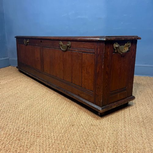 A Long Victorian Pitch Pine Lidded Box C 1890