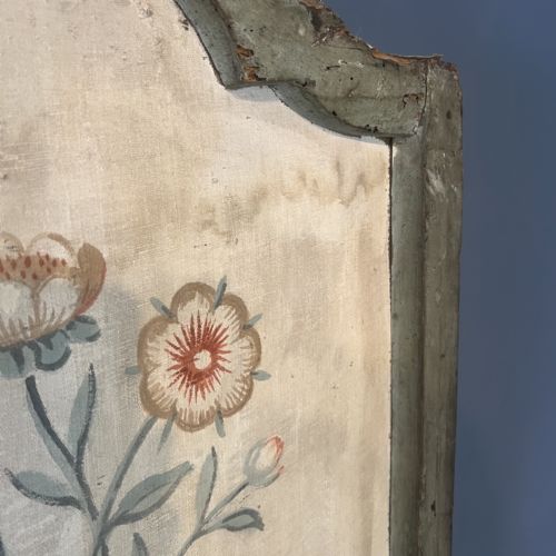 A LATE 18TH C PROVENAL PAINTED SCREEN DECORATED ON CANVAS WITH BIRDS AND FLOWERS CIRCA 1790 - ADDITIONAL PHOTO 8