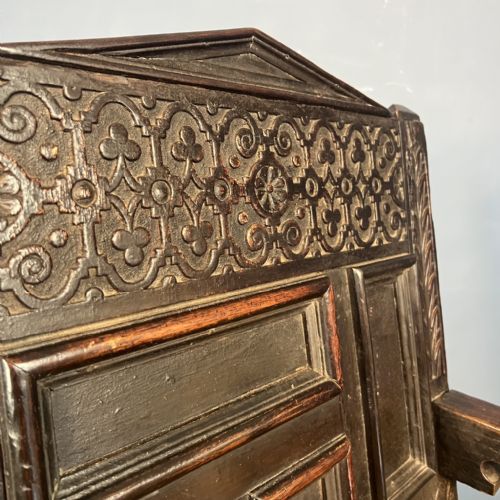 A CHARLES 11 CARVED OAK ARMCHAIR WEST COUNTRY CIRCA 1660 - ADDITIONAL PHOTO 8