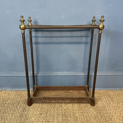 A LATE VICTORIAN BRASS AND CAST IRON 10 DIVISION STICK STAND CIRCA 1890 - ADDITIONAL PHOTO 1