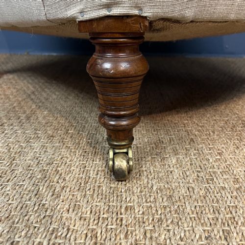 A LATE VICTORIAN MAHOGANY LIBRARY ARMCHAIR CIRCA 1890 - ADDITIONAL PHOTO 3