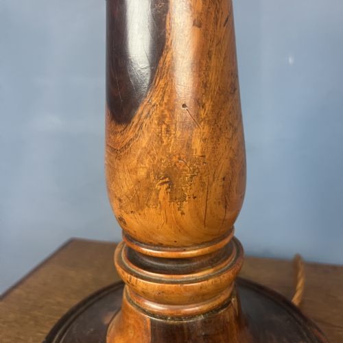 A LARGE VICTORIAN LIGNUM VITAE TABLE LAMP CIRCA 1890 - ADDITIONAL PHOTO 3