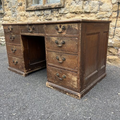 A 19TH C PINE AND OAK ESTATE DESK CIRCA 1880 - ADDITIONAL PHOTO 3