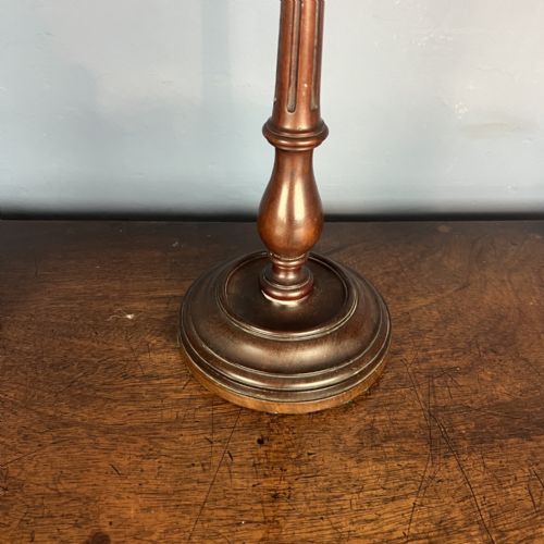 A PAIR OF EDWARDIAN MAHOGANY TABLE LAMPS CIRCA 1910 - ADDITIONAL PHOTO 1