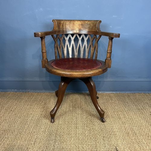 A Late Victorian Revolving Oak Desk Chair Circa 1900