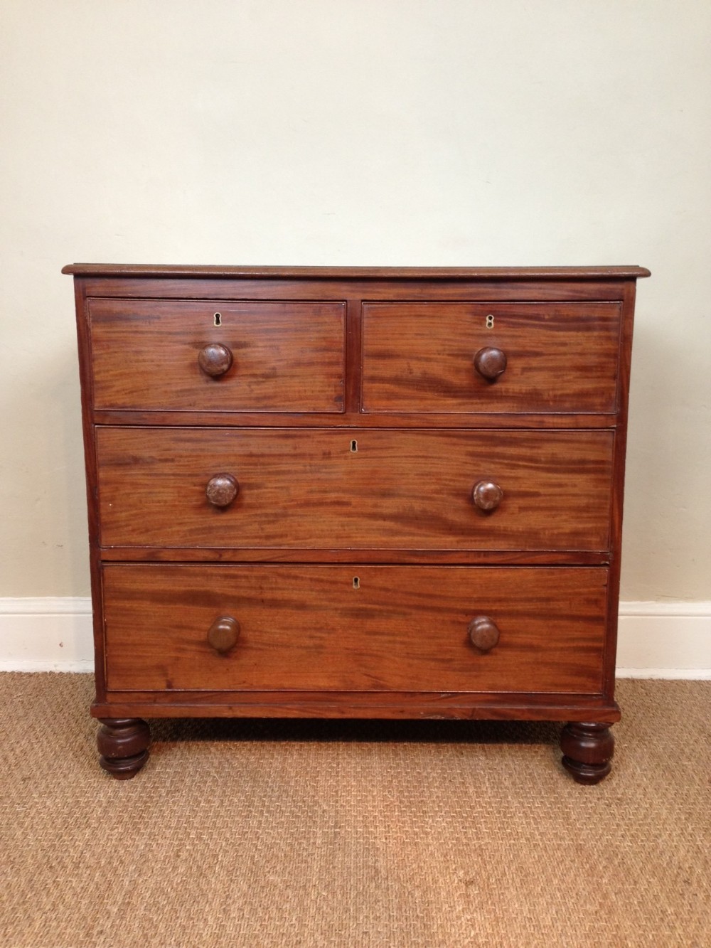 A small William IV mahogany chest of drawers c 1835 
