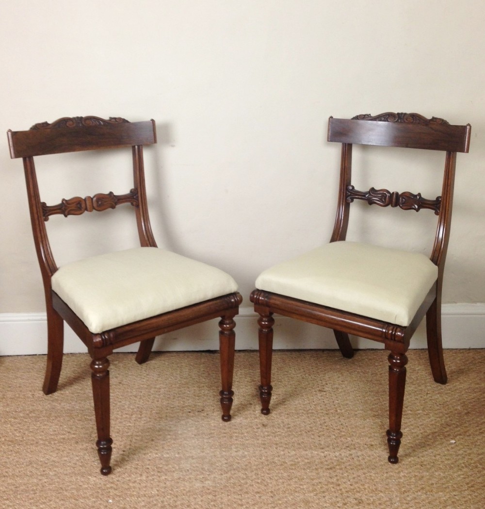 A pair of George IV rosewood side chairs 