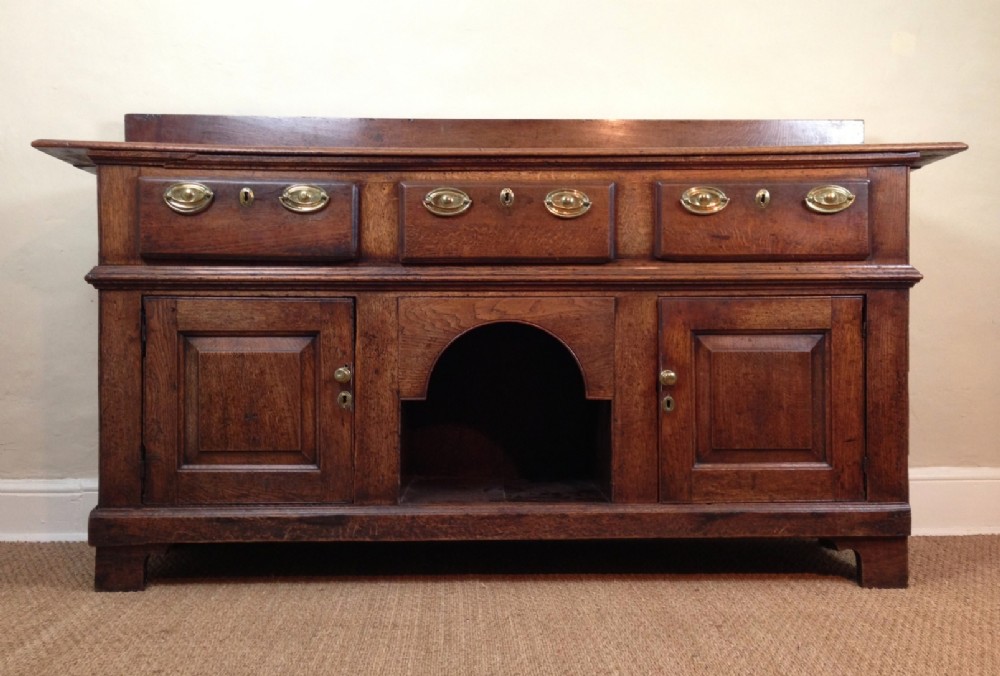 A rare George 111 North Wales oak dresser base c 1760