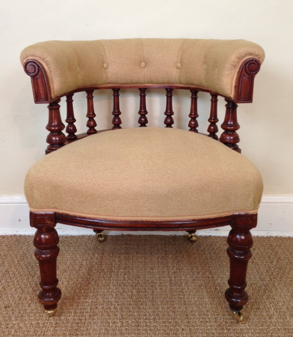 A Victorian walnut desk chair c 1880