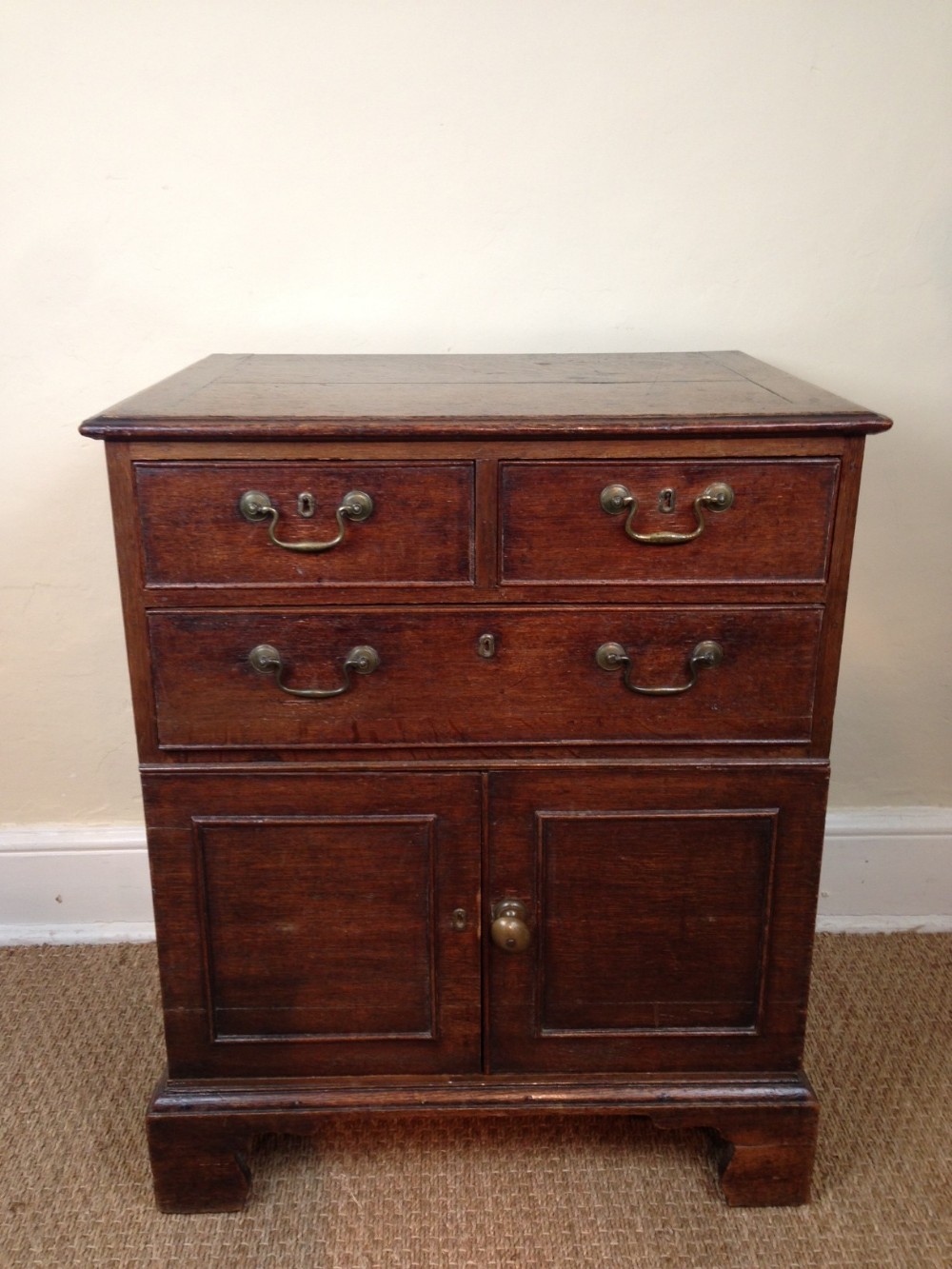 A George 111 oak commode chest c 1790 
