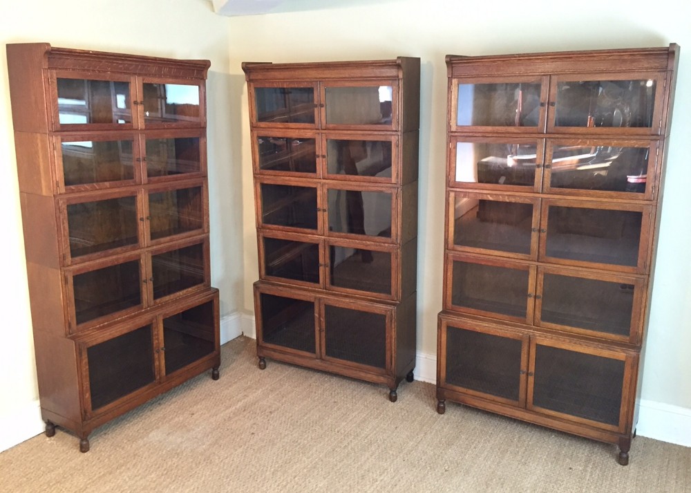 A set of 3 Edwardian oak stacking bookcases c 1910 