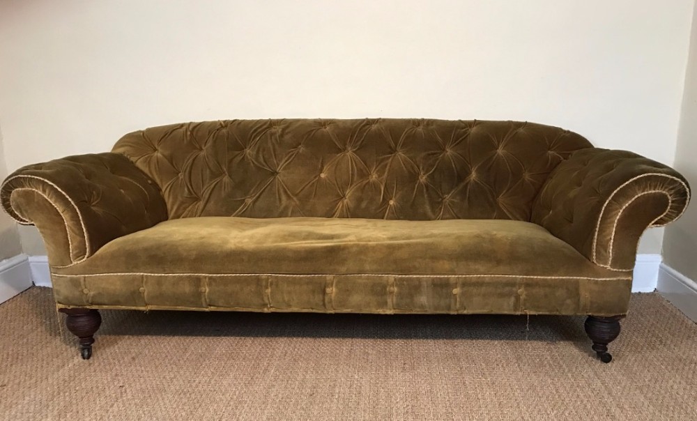 A large mid 19th century Chesterfield in the style of Gillows circa 1870.