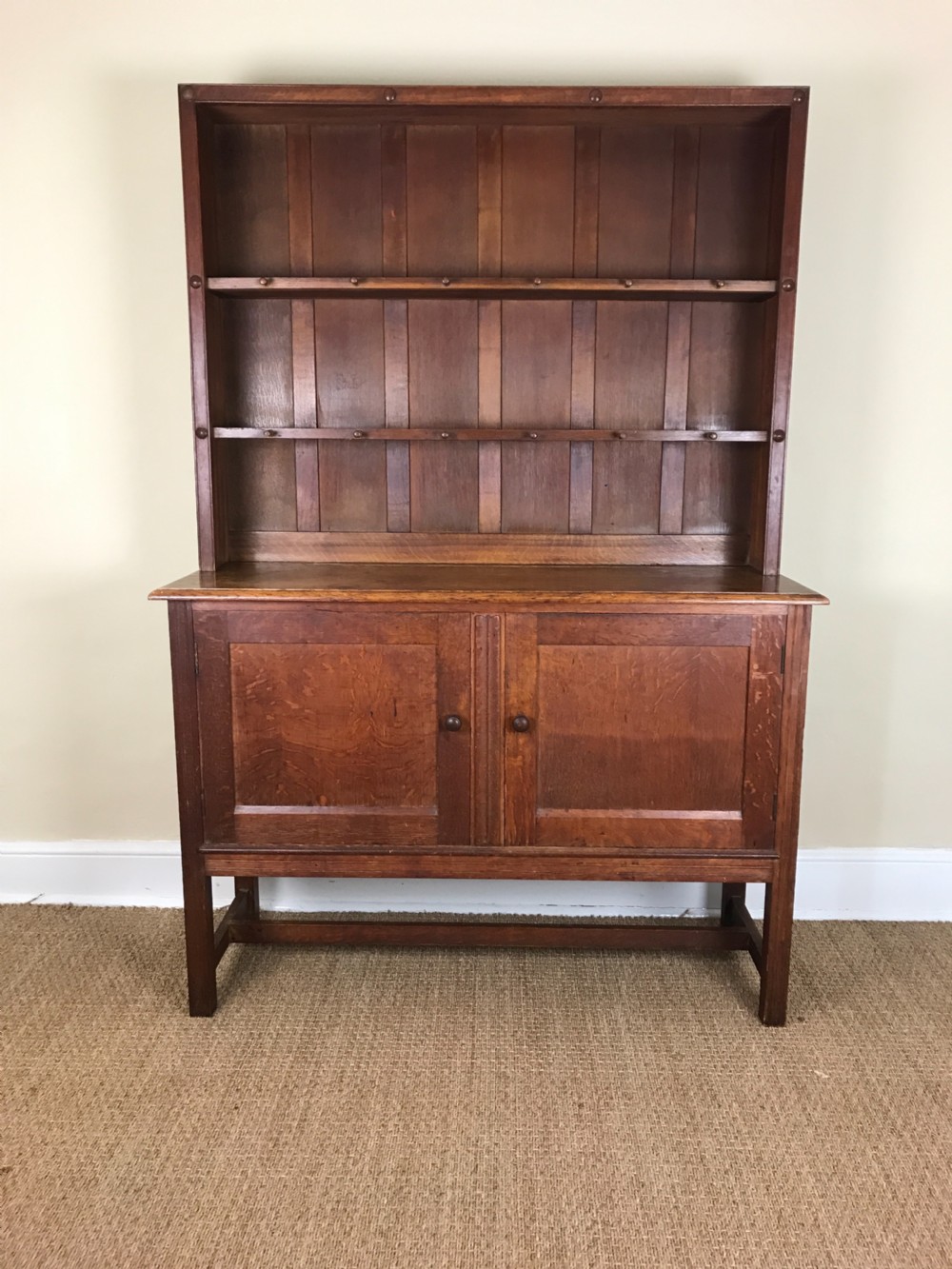  A rare early Heals oak dresser circa 1905 by Sir Ambrose Heal 